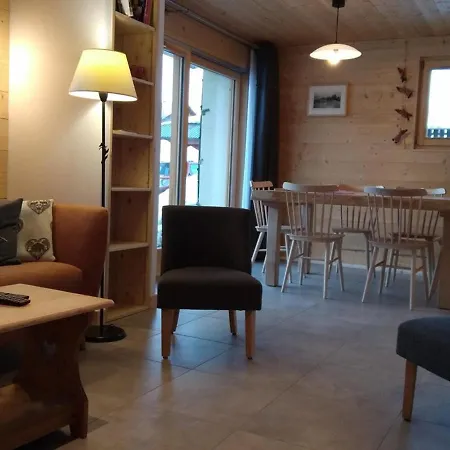 6 Pers, 3 Ch, Centre Village, Avec Wifi Et Poele A Granules - Fr-1-733-85